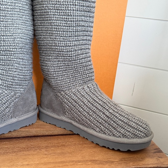 Ugg Classic Cardy tall - Picture 7 of 17